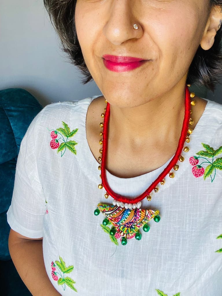 Dhanak Handcrafted necklet II view 2