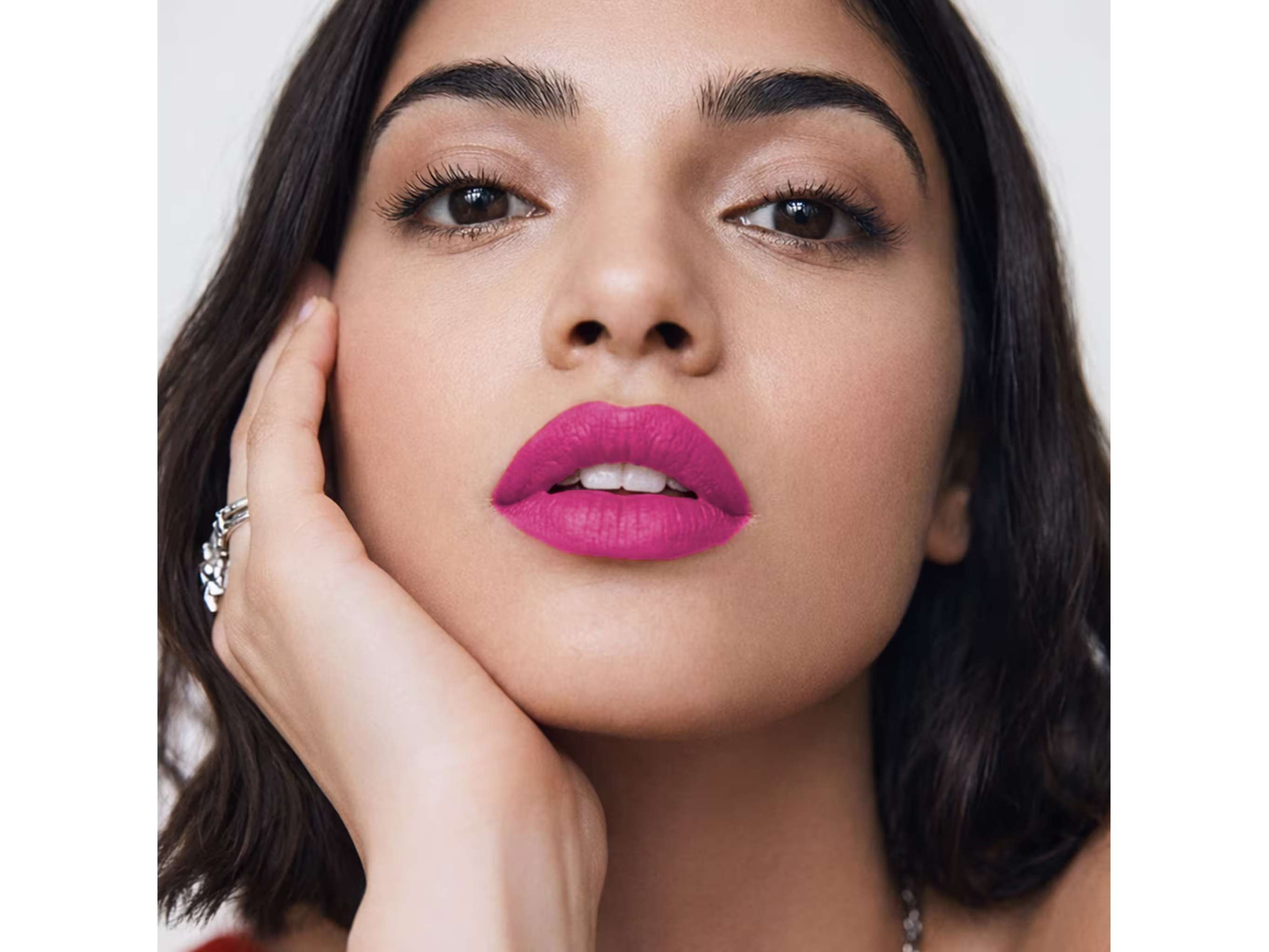 Sheeq Power Pout - Creamy Matte Bullet Lipstick - Candy - 01 view 2
