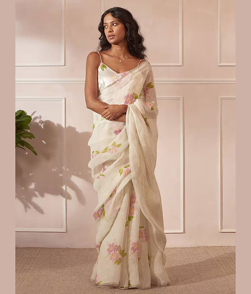 Villagius Cotton Printed Maheshwari Saree With Unstitched Blouse Piece ( White )