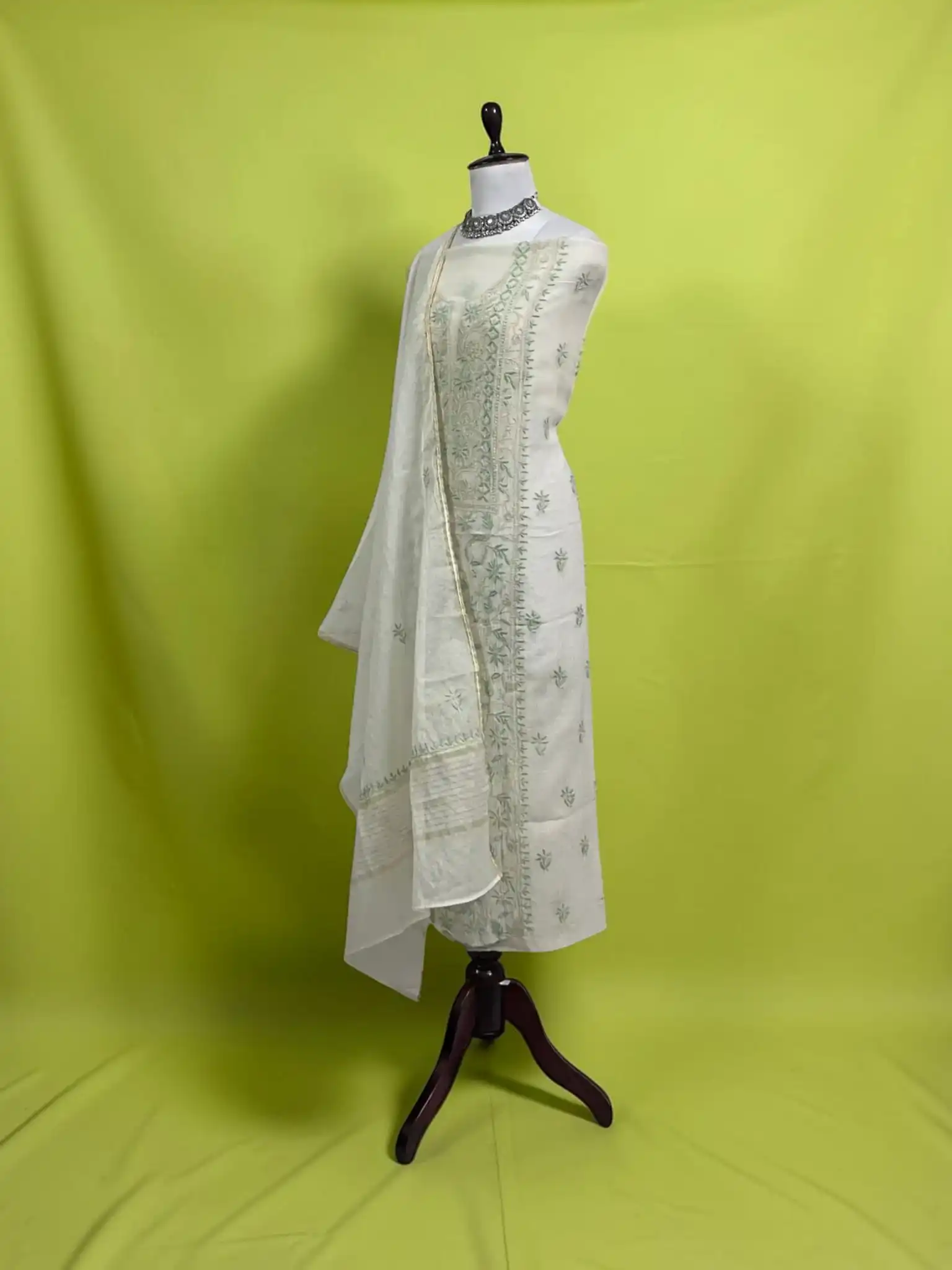 Lucknow Chikankari Hand-Embroidered Mul Cotton Dress Material view 2