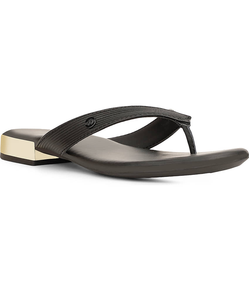 Bata Black Women's Thong Flip Flop view 2