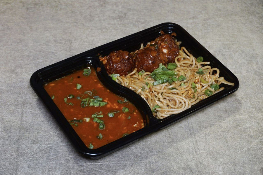 Manchurian dry noodles combo