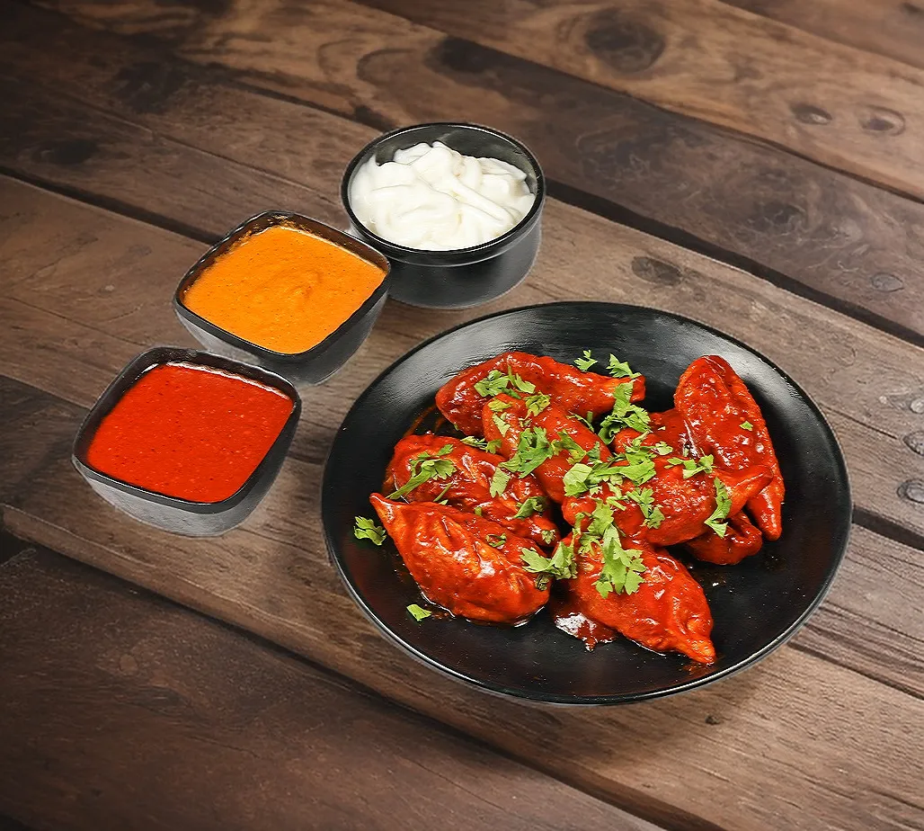 Veg Chilli Momos [8 Pieces]