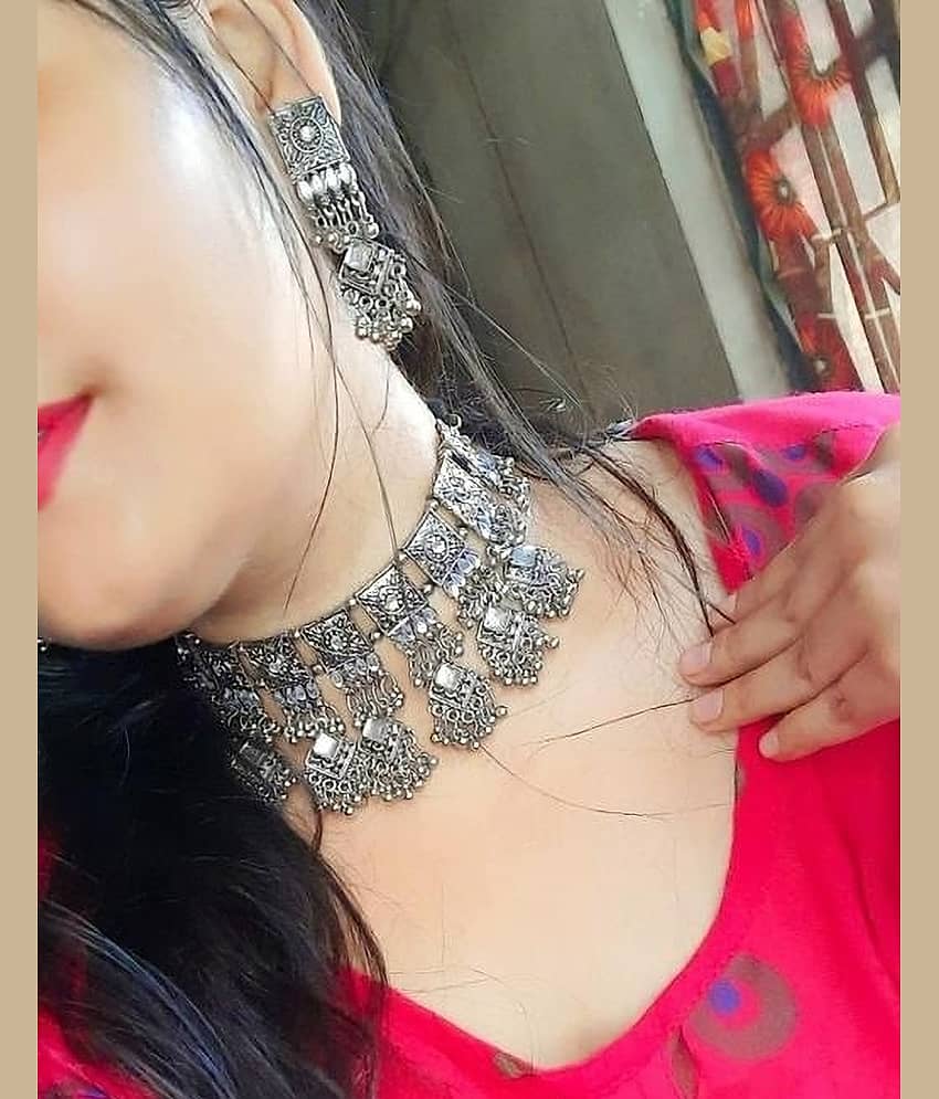 Samridhi DC Silver Alloy Necklace Set ( Pack of 1 ) view 2