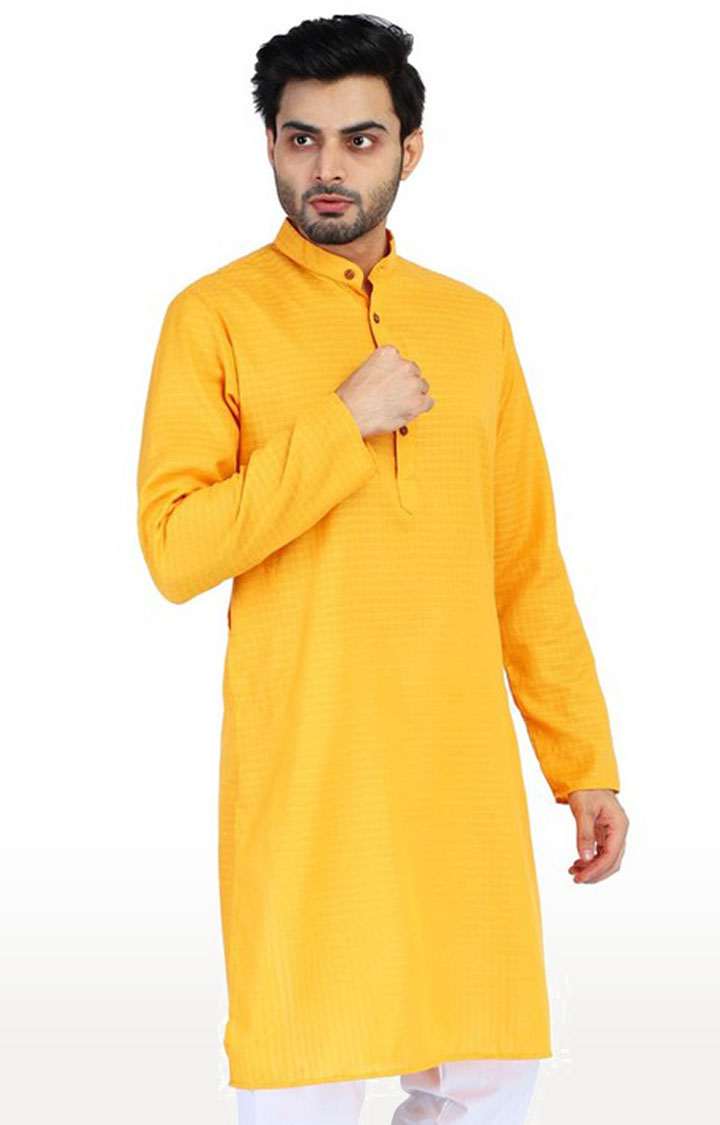 Tahvo Men Yellow Slim Fit Kurta view 2