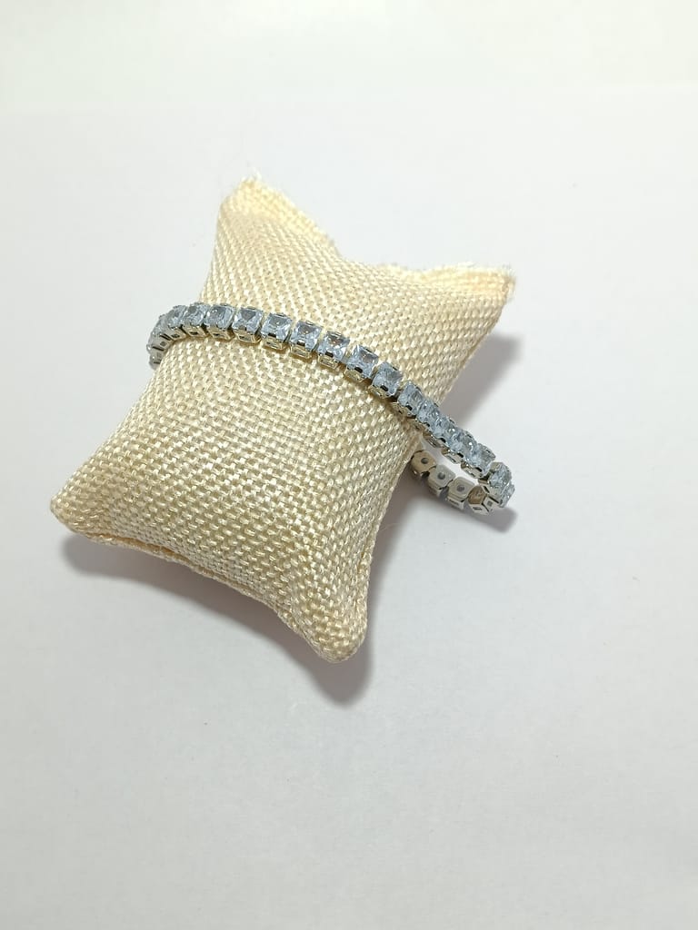 Dimplora Crystal Radiance Bracelet view 2