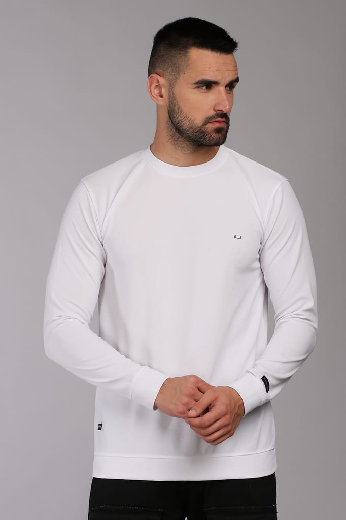Men Solid Round Neck Polyester T-Shirt view 2