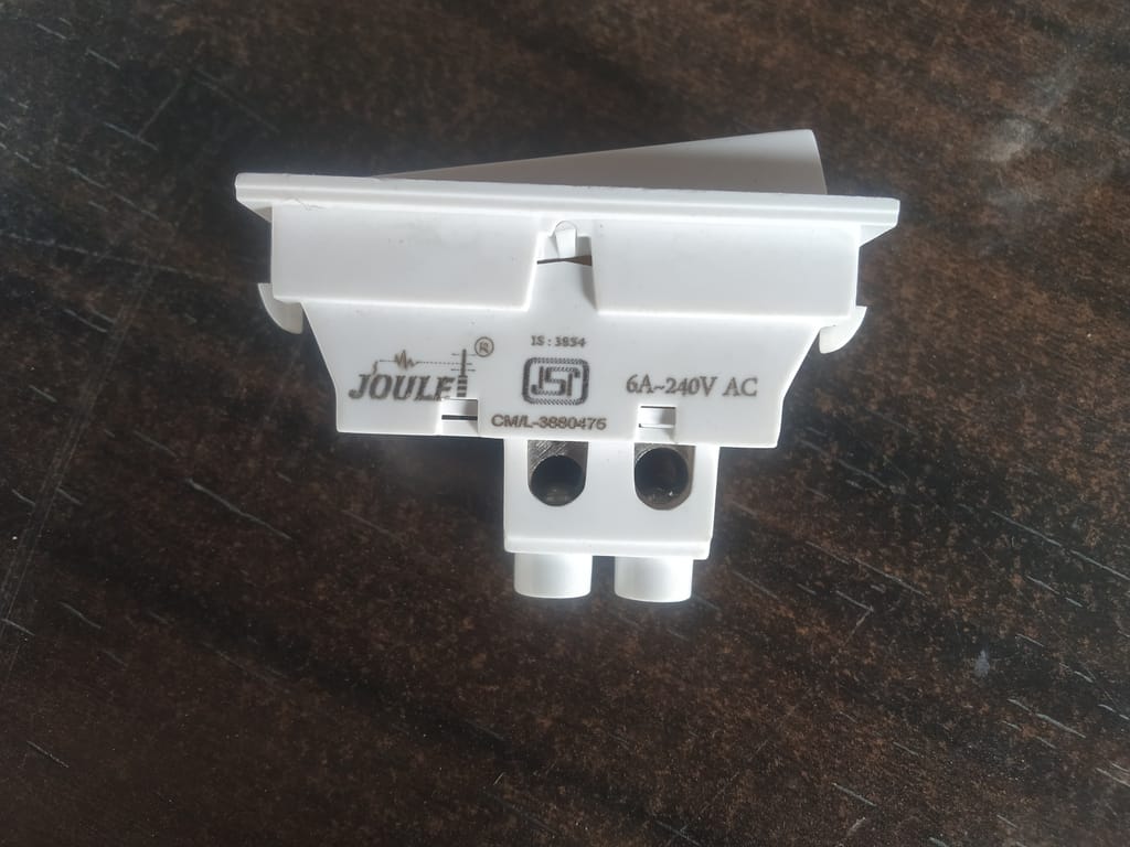 Modular Switch 6 Amp view 2