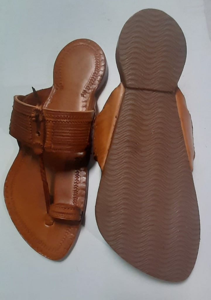 Kolhapuri Plain Leather Chappal for Men view 2