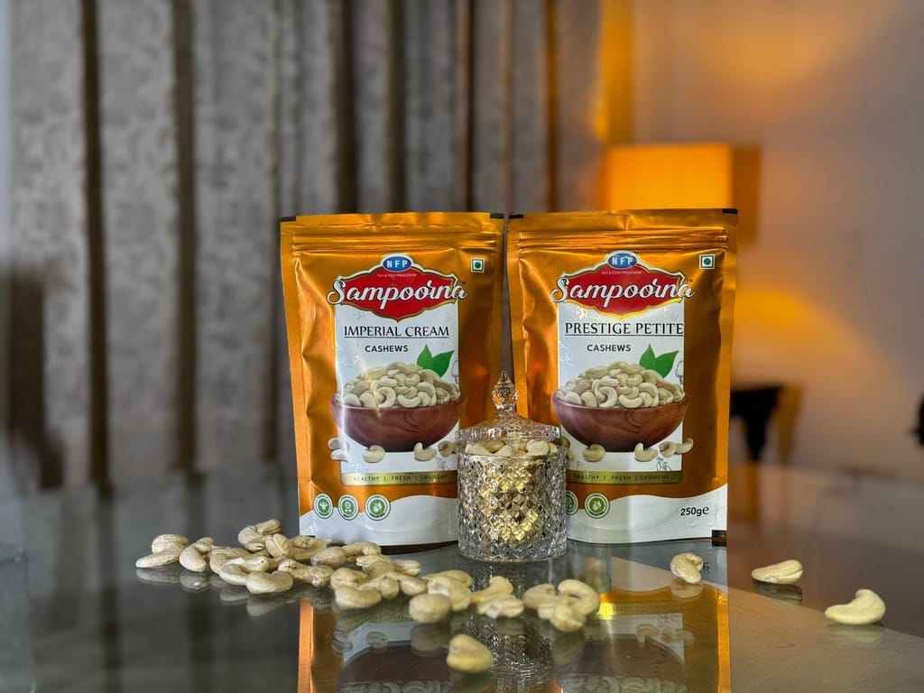 NFP SAMPOORNA Sampoorna foods Imperial & Prestige Organic Premium Cashew Nuts(Kaju) Unsalted Gluten Free Dry Fruits Combo Pack (2 x 250g) view 2