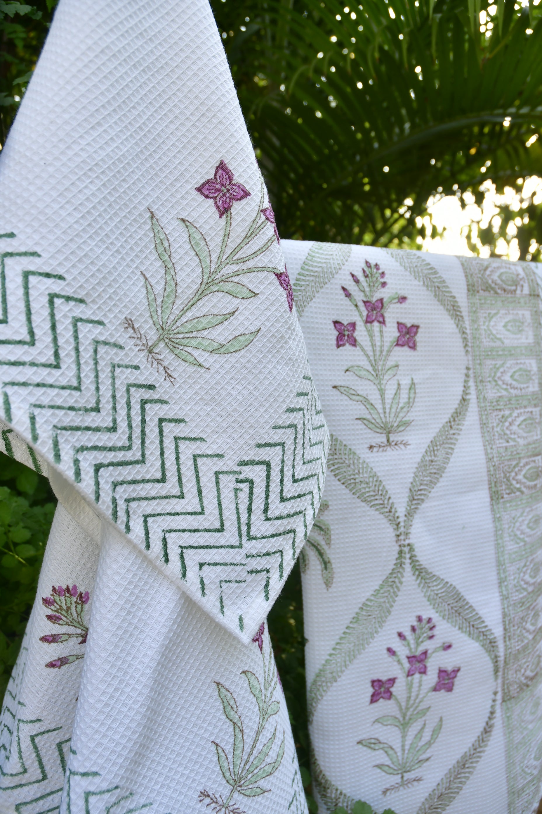 Mughal Jaal Bath Towel Set : Premium Cotton view 2