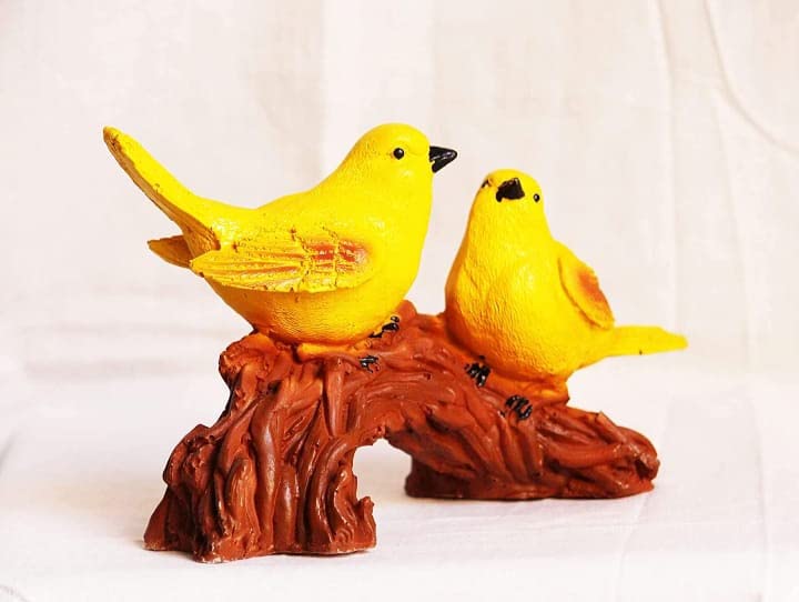 Resin Handcrafted Beautiful 2 Birds Sitting on Tree Branch Figurine Home Decoration Showpiece Birds Statue for Home Decor Item Sparrow Pair Showpiece. view 2