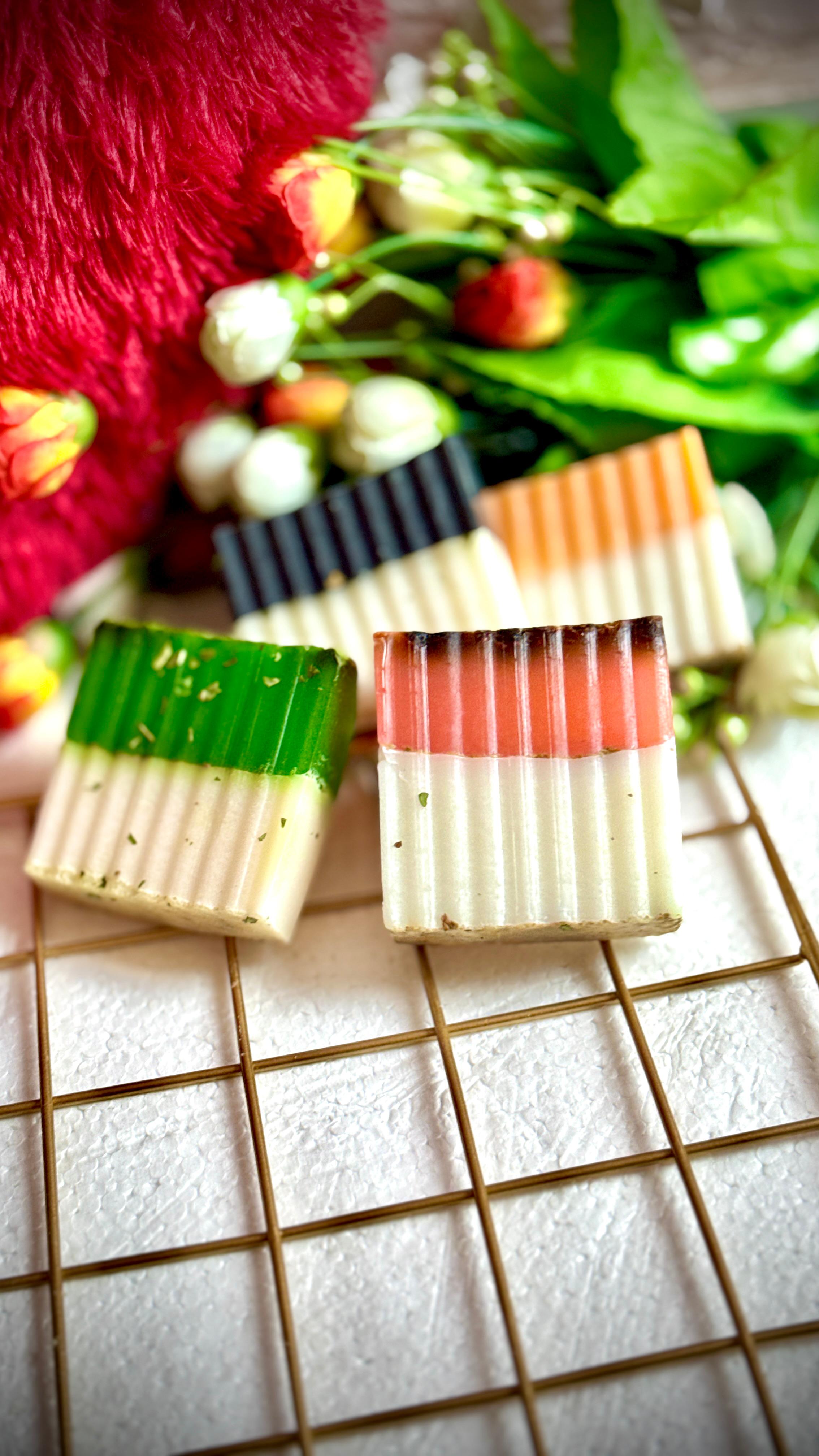 Skin Whitening Handmade Soaps( Charcoal Milk, NeemTulsi Milk, Kesar Milk, Rose Milk ) Pack of 4 view 2