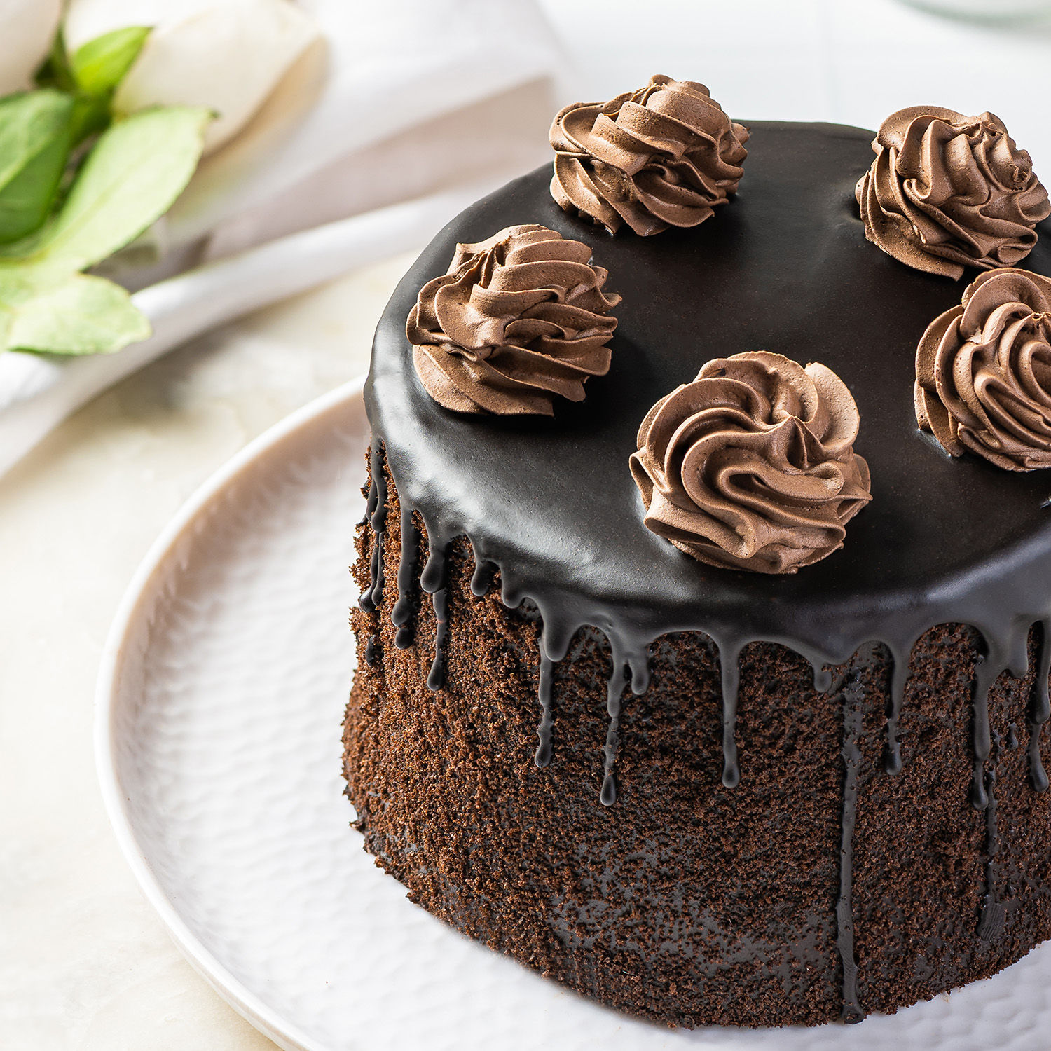 Paradise Designer Truffle Cake 1 Kg view 2