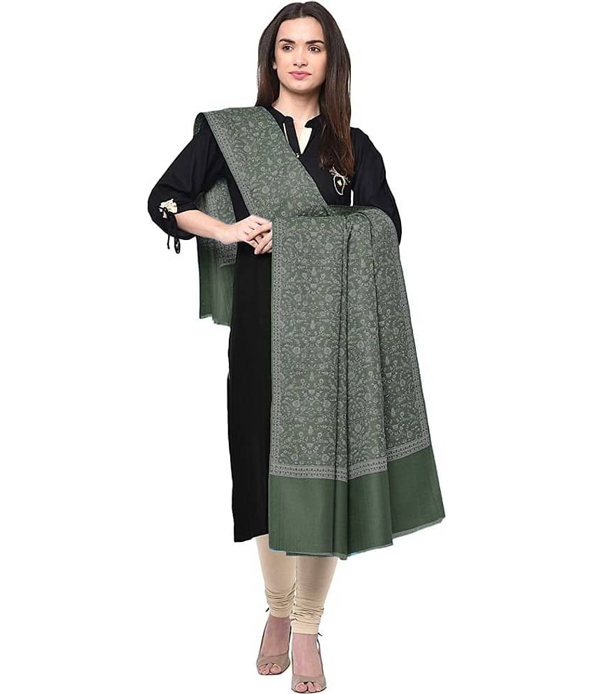 Goodluck Green Shawl view 2