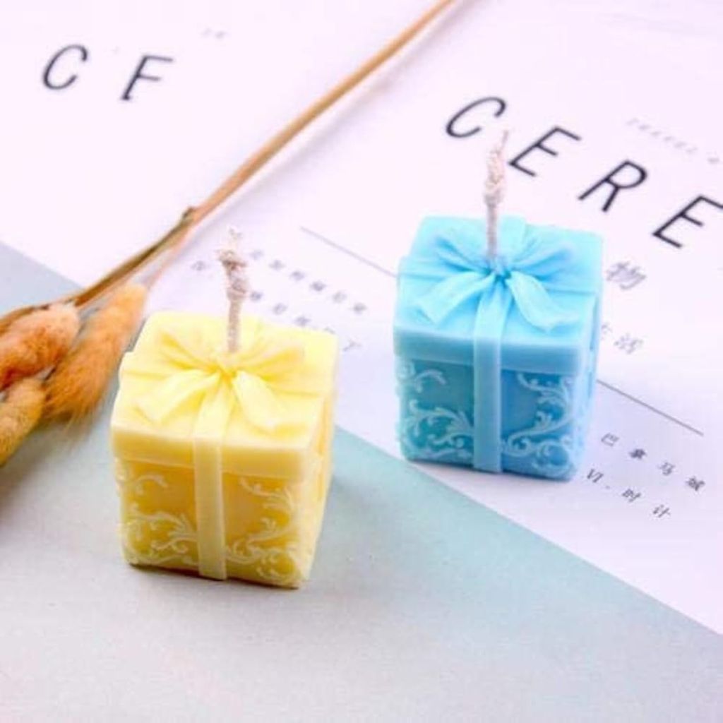 SS ENTERPRISE Organic Soy Wax Gift Shape Candle for Home Decor | Scented Aromatic Fragrance Candles | Smoke-Free Pillar Candles (Pack of 2, Blue-Yellow)
