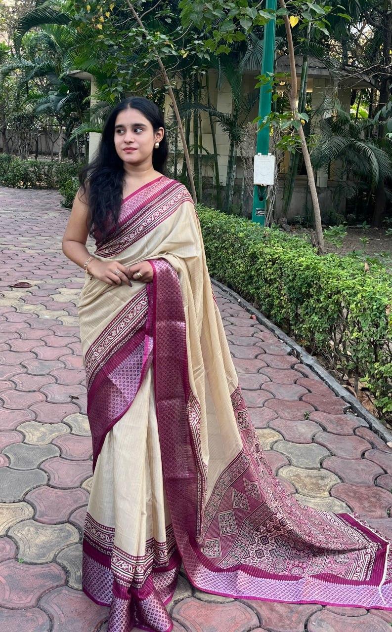 New Dola Silk Saree view 2