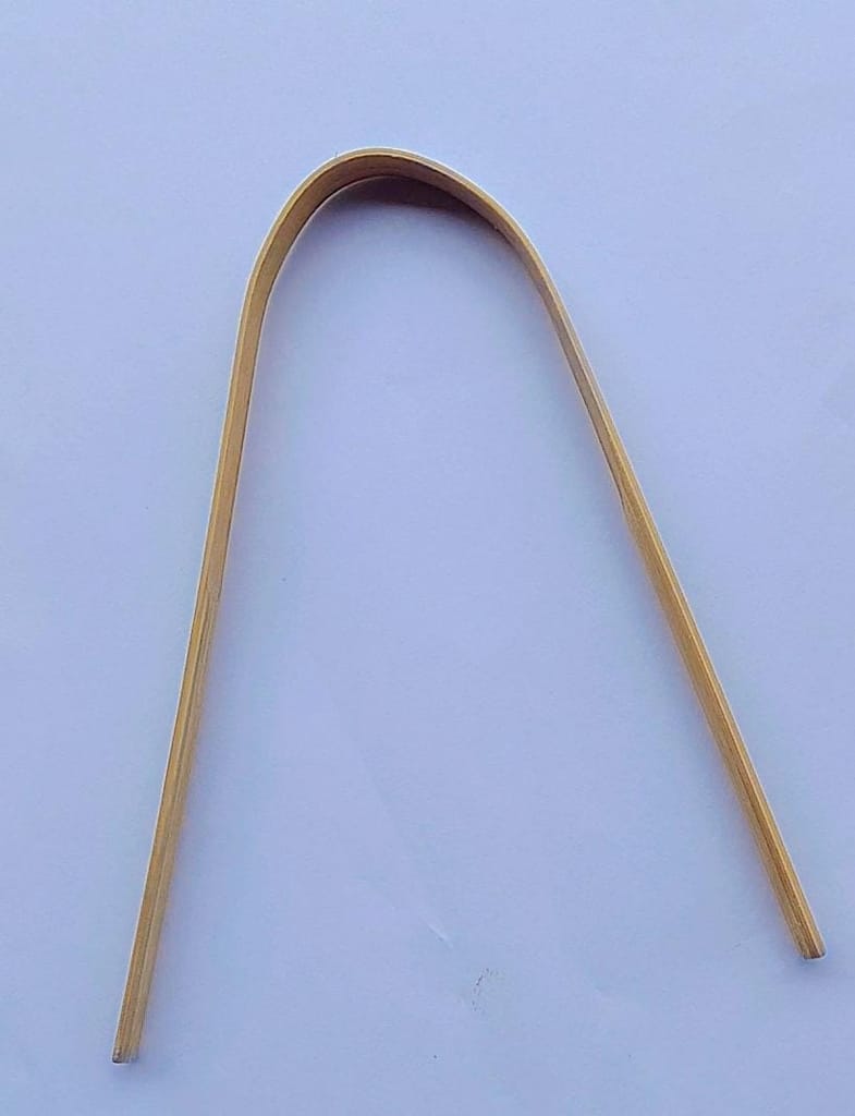 Eco-Friendly Curved Bamboo Toothbrush Holder for Bathroom view 2