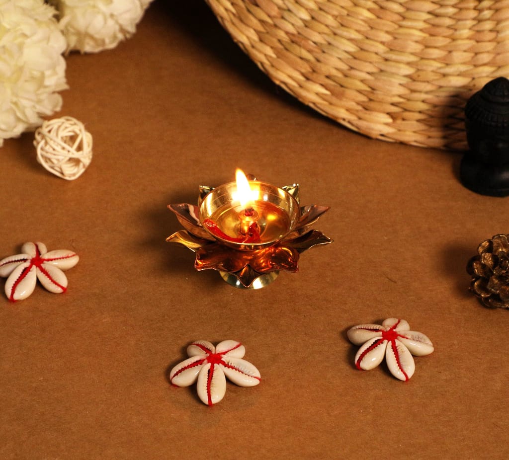 Brass Lotus Diya small | brass diyas for puja | Home Temple Decoration Oil Lamp Gift Items (Brass & Copper) (Size 3" x 3" x 1.5") (Pack of 4 diyas) view 2