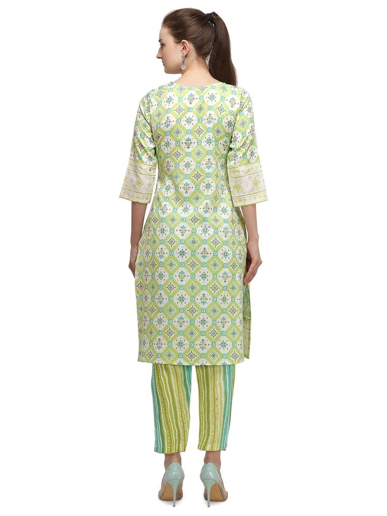 SHOPPING QUEEN Women Rayon Kurta Pant Set view 2