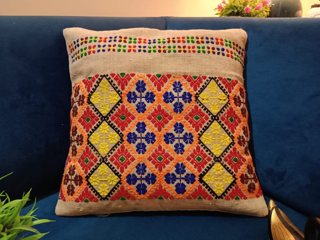 Luxury Hand Embroidered Decorative Throw Pillow Cover With Insert view 2