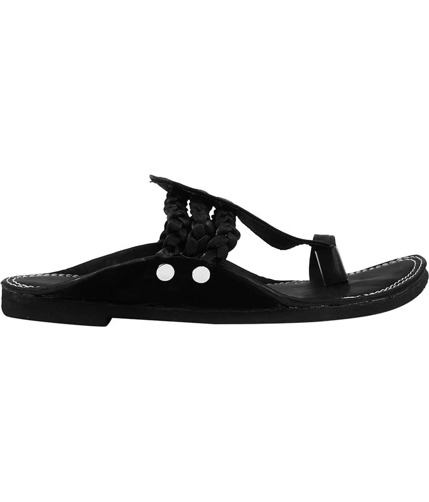 Apratim Black Men's Kolhapuris view 2
