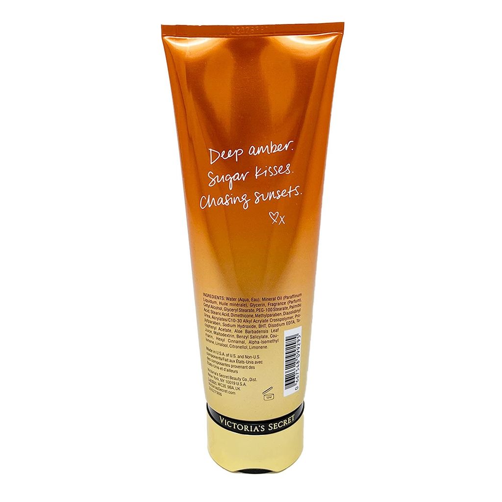 Victoria’s Secret Amber Romance Hydrating Body Lotion 236ml – Nourishing & Soothing Scented Lotion for Women view 2