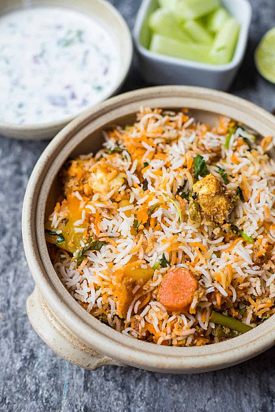 Veg biryani [8 person]