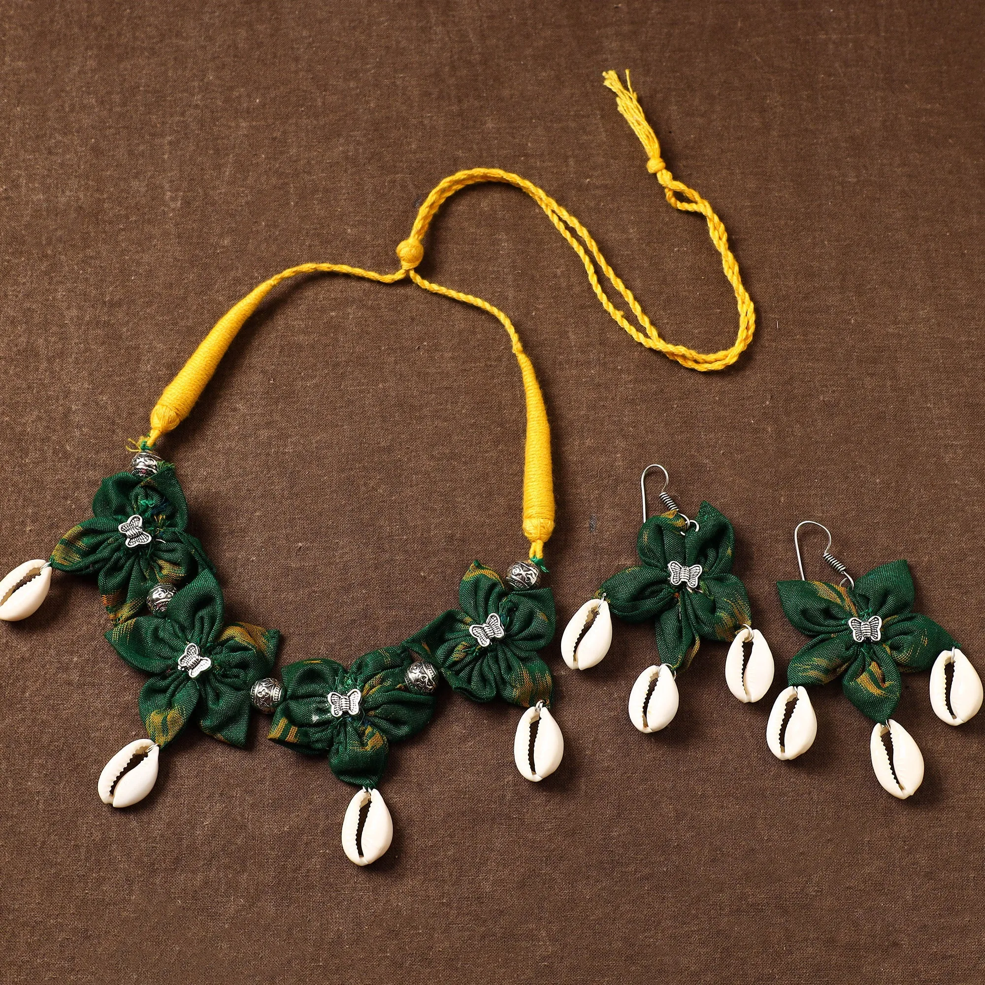 Green - Fabart Phool Kali Shell Choker Necklace Set 13 view 2
