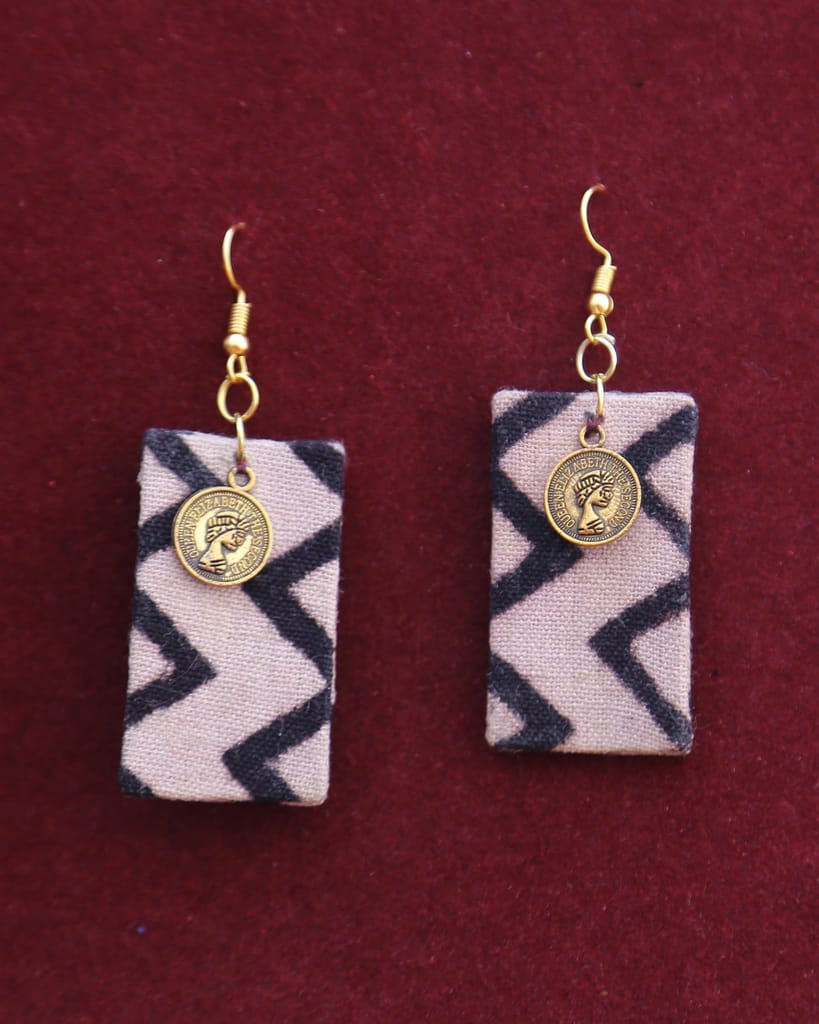 Cream Black Trendy Chyme Earring view 2