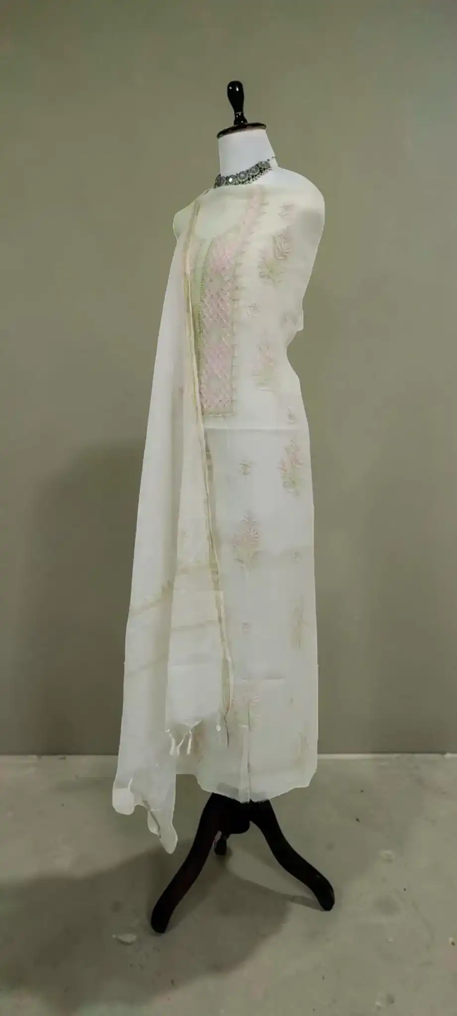Hand-Embroidered Lucknow Chikankari Mul Cotton Dress Material view 2