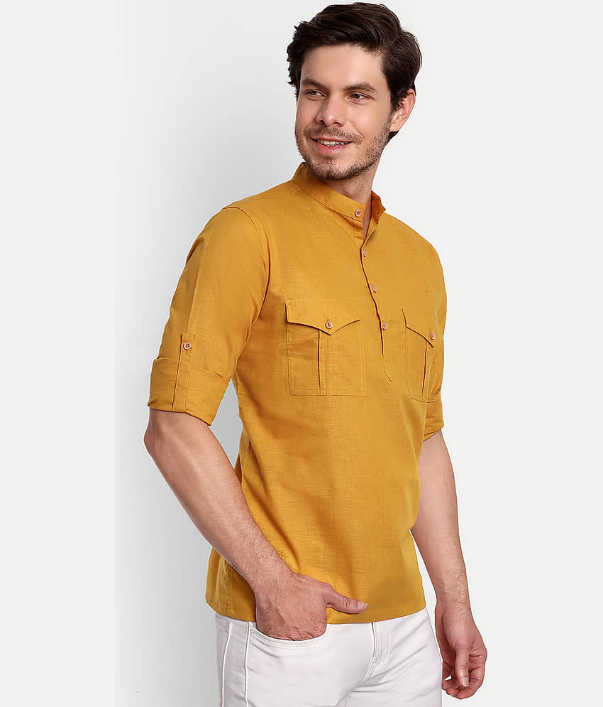 Vida Loca - Maroon Cotton Blend Men's Shirt Style Kurta ( Pack of 1 ) view 2