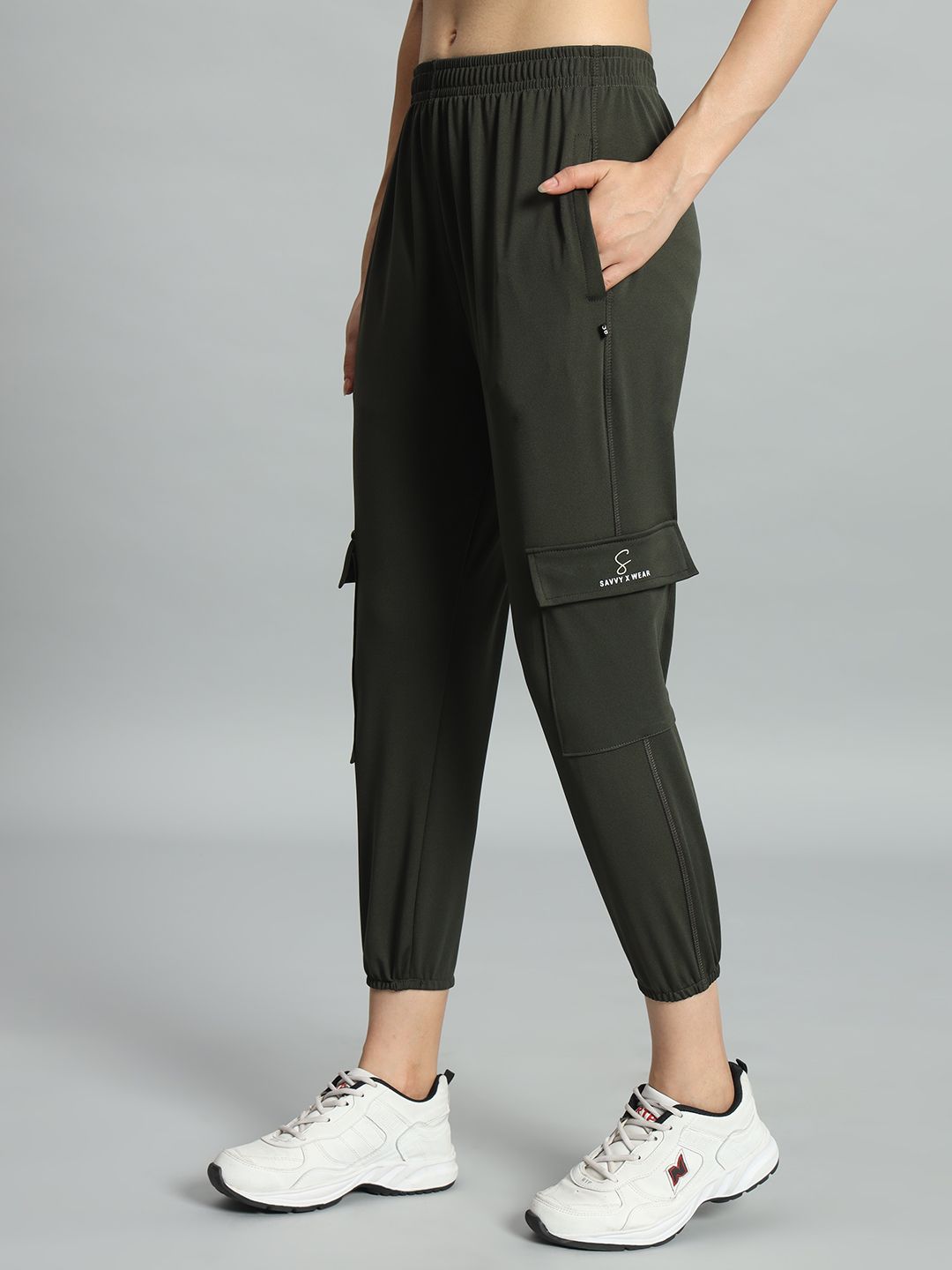 SavvyXwear Women's green trouser (sports wear/gym wear) view 2