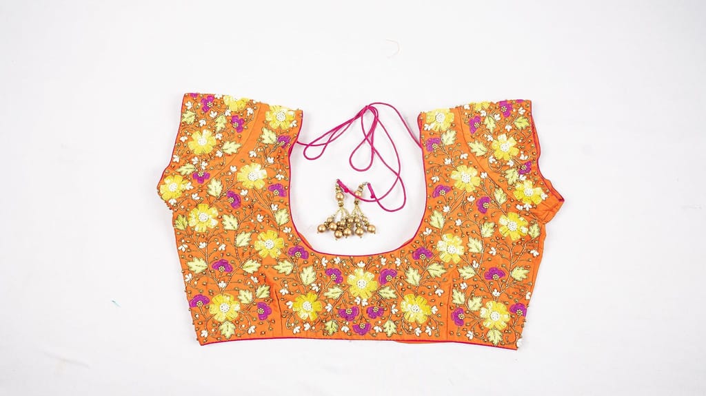 embroidery blouse 01 view 2
