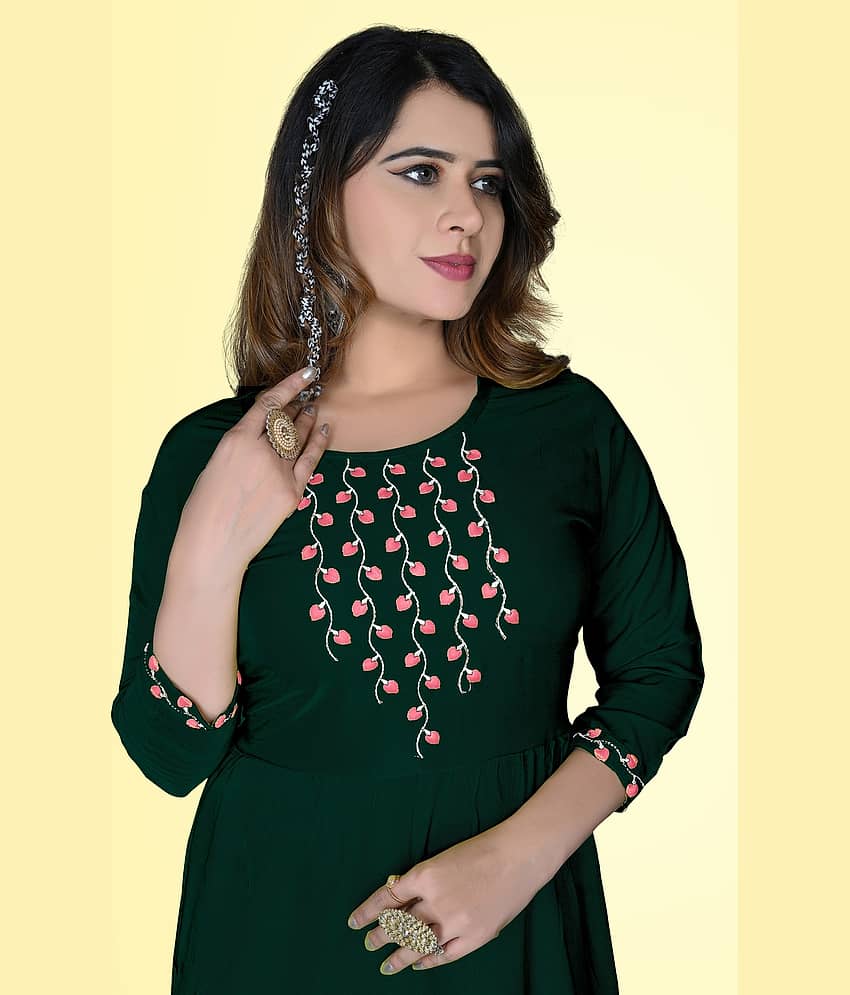 haya fashion - Green Rayon Women's A-line Kurti ( Pack of 1 ) view 2