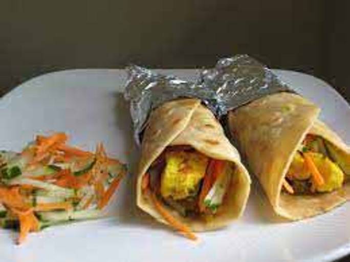 Double Bang Bang Paneer Roll
