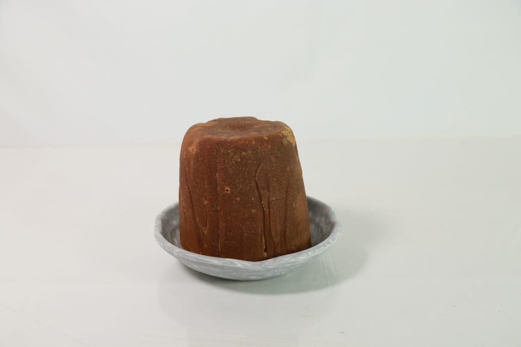Jaggery Block 1000g view 2