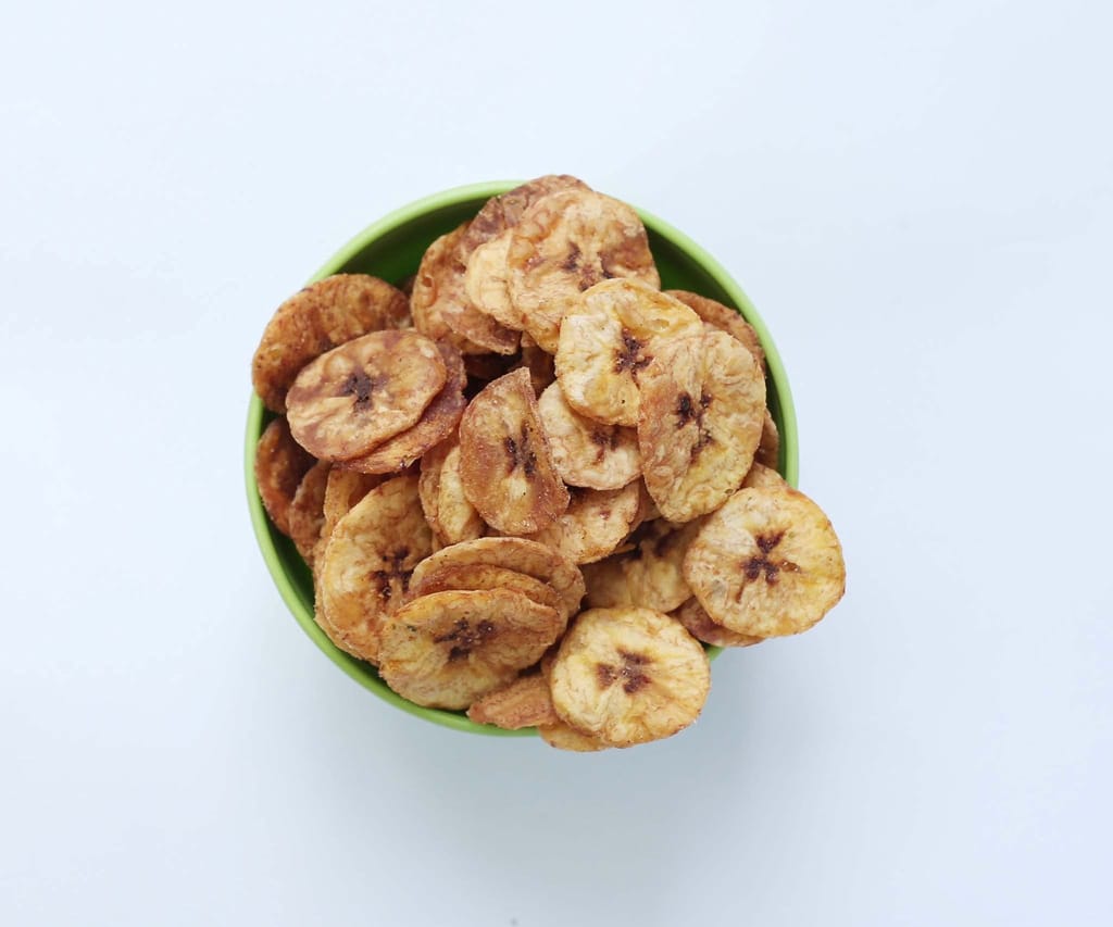 CRUNCHIZZ Authentic Kerala Style Yellow Banana Chips I Traditional South Indian Recipe I No Artificial Additives I Perfect Munchy Bites I Pack of One I view 2
