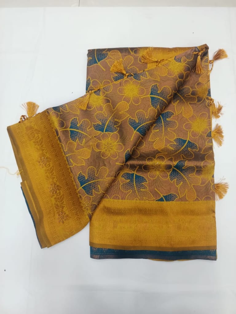 Gold zari woven Kanchipuram silk saree with blouse view 2