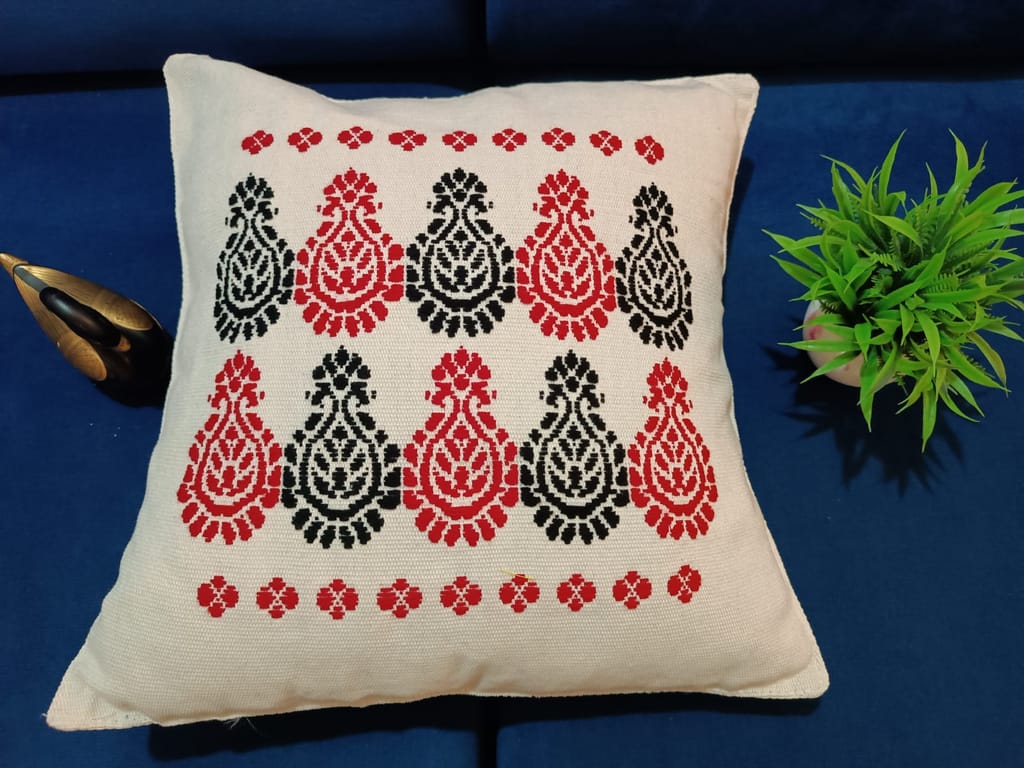 Luxury Hand Embroidered Decorative Throw Pillow Cover With Insert view 2