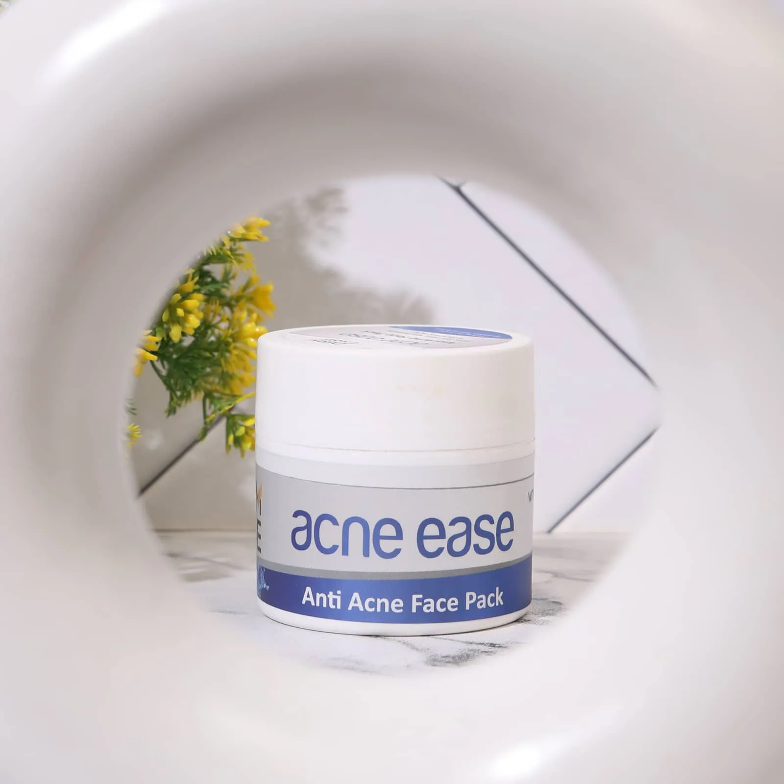 Dermease Salicylic Acid & Niacinamide Acne Face Pack view 2