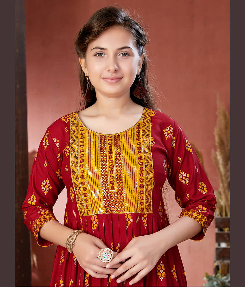 Aarika Girls Rayon Suit Sets ( Pack of 1 , Maroon ) view 2