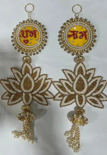 Subh Labh Hanging
