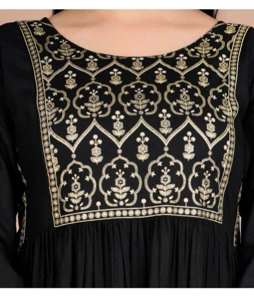 FABRR Rayon Embroidered Straight Women's Kurti - Black ( Pack of 1 ) view 2