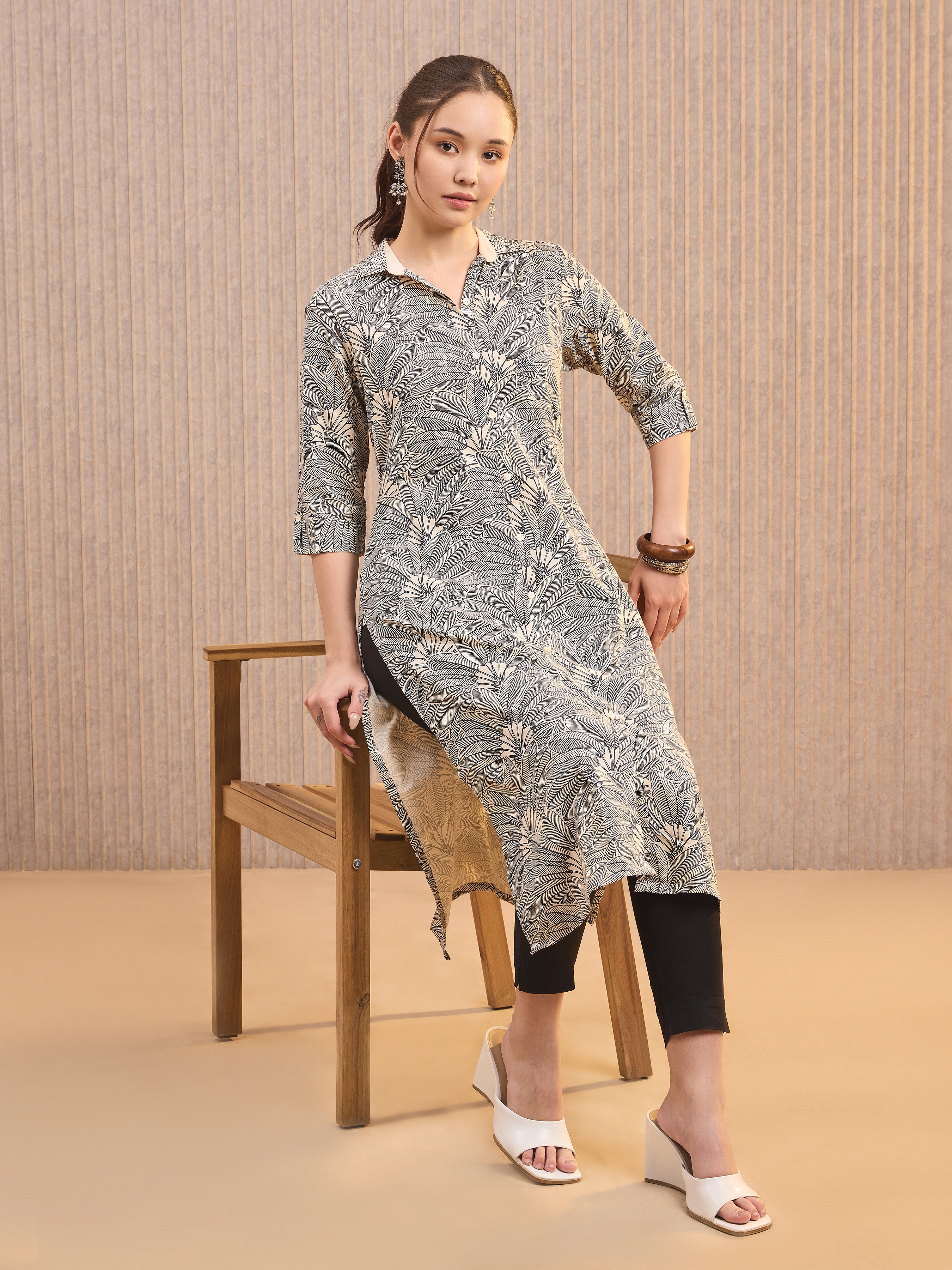 Ivory Cotton Flax Printed Kurti With Sequins Embroidery view 2