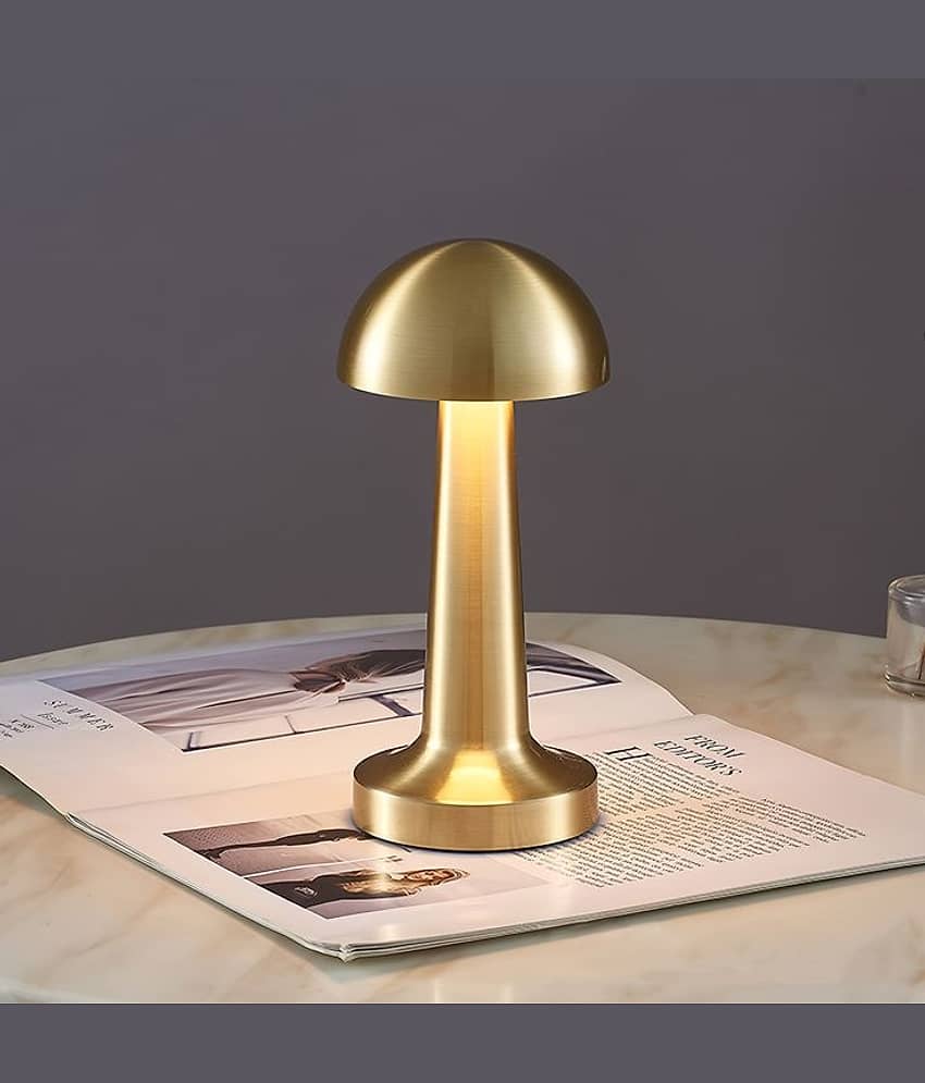 Savvy Bucket Gold Bedside Table Lamp ( Pack of 1 )