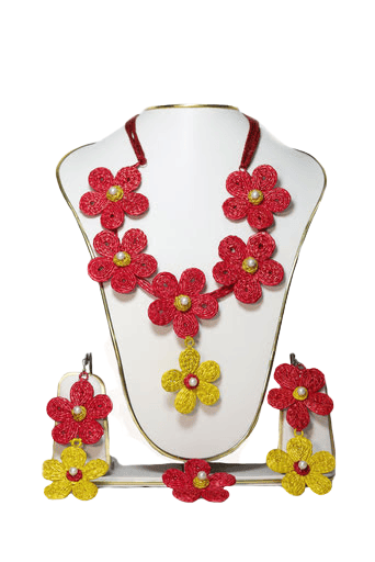 OneStoreIndia Handmade Artificial Floral Necklace Set with Maangtika and A Pair of Beautiful Earrings for Girls & Women(Wedding/Haldi/Mehendi or Special Occasions). (Flower Jewellery - 1)