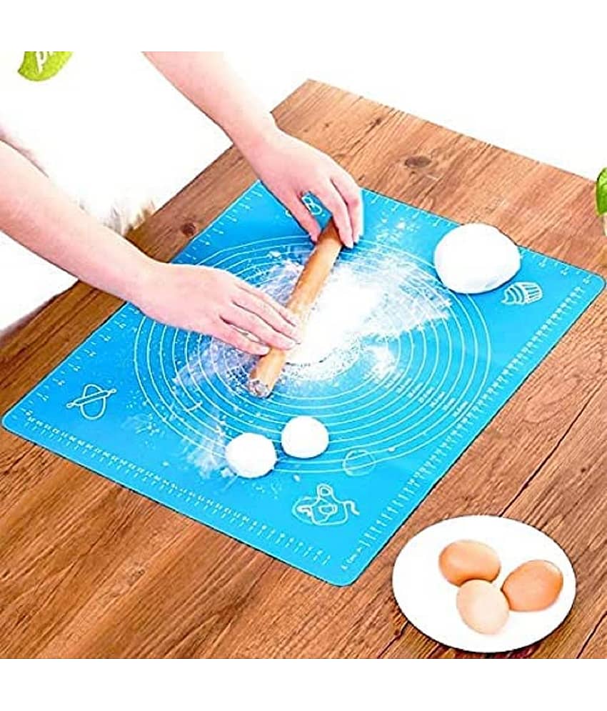 Revernest Assorted Silicon Baking Moulds view 2
