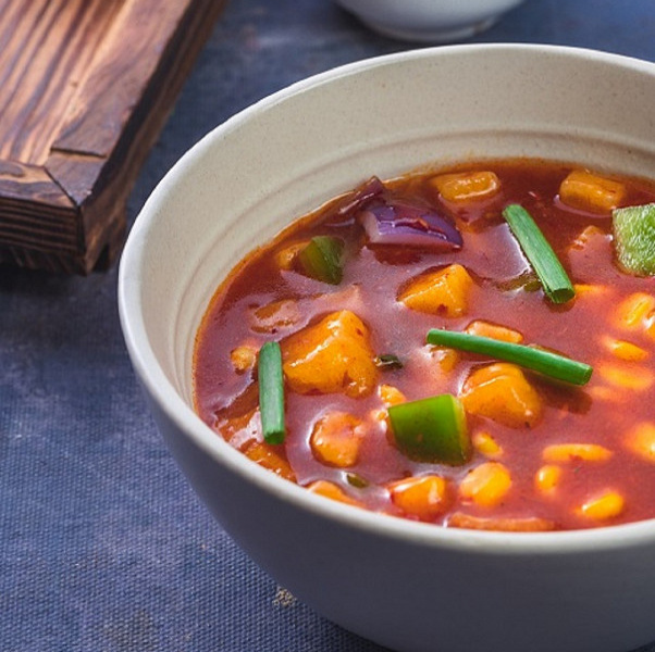 American corn and potatoes in hot garlic sauce