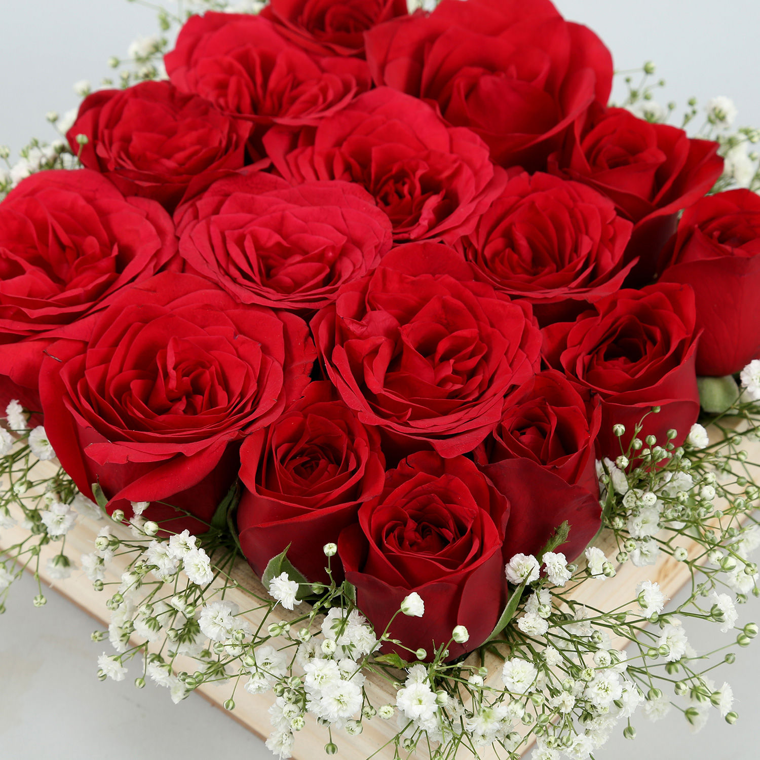 16 Red Roses Arrangement In Wooden Base For Valentine's Day Gift view 2